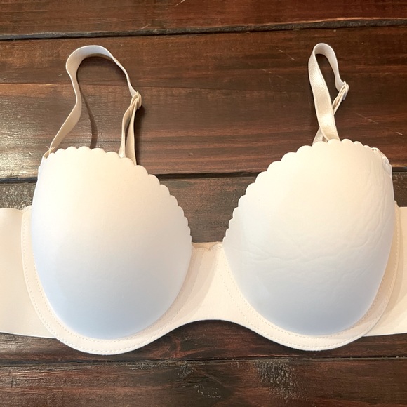 Nautica Scalloped Edge White Bra 36B - Picture 1 of 4